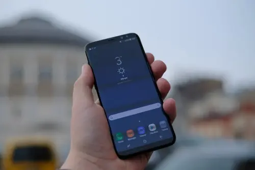 Samsung Galaxy S8 riceve patch di ottobre