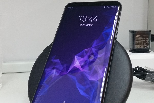 Samsung Galaxy S9, arriva la patch di aprile