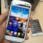 Samsung Galaxy S4 si aggiorna