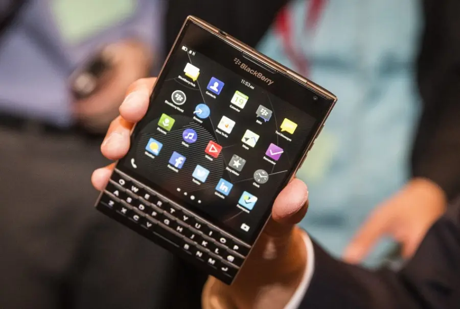 BlackBerry presenterà un dispositivo Android con tastierino