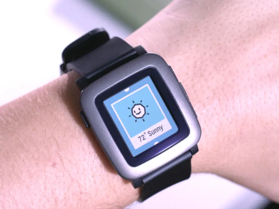 Pebble Time, il dispositivo più finanziato del momento