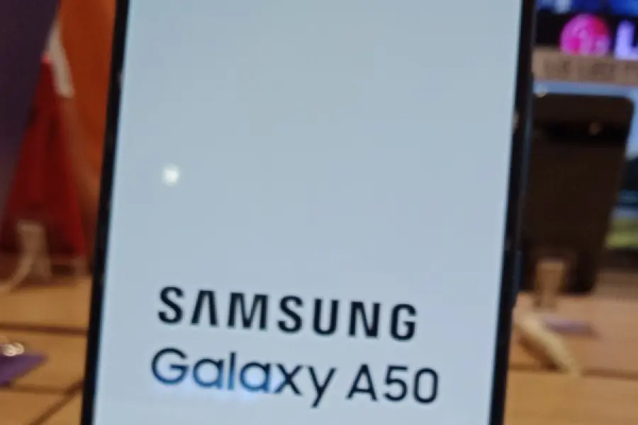 Samsung Galaxy A50 riceve patch di novembre