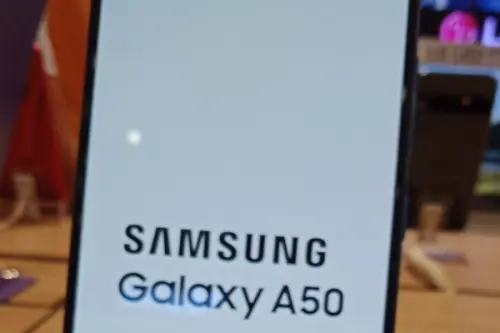 Samsung Galaxy A50 riceve patch di novembre