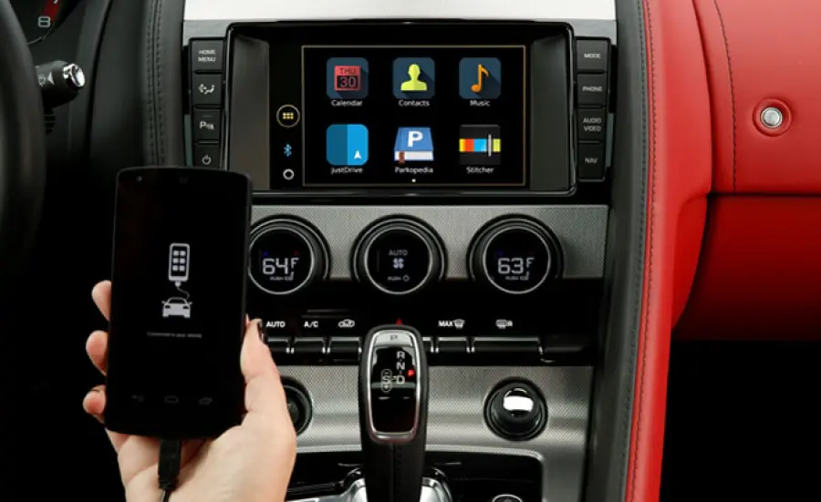 Just Drive, la nuova app per le Jaguar Land Rover