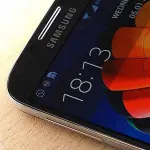 Samsung Galaxy S4 a fuoco, ecco cosa risponde l'azienda