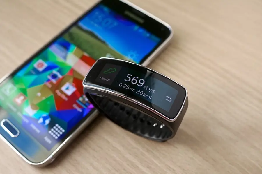 Samsung Galaxy Fit, ecco il nuovo spot TV