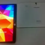 Samsung Galaxy Tab S, foto live mostra lockscreen