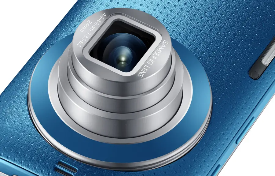 Samsung Galaxy K Zoom in Italia a giugno a 499 euro