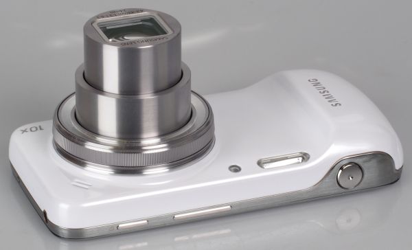 Arriva il Samsung Galaxy K Zoom, per gli amanti della fotografia