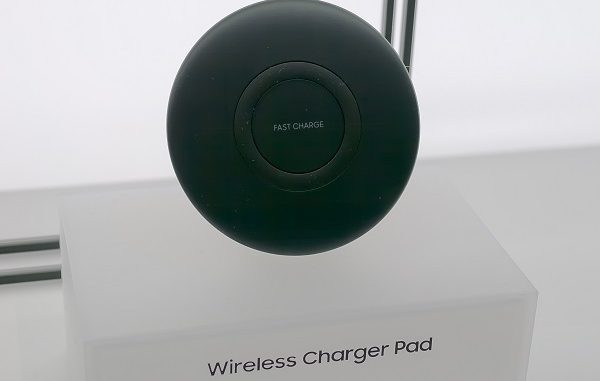 Samsung Wireless Charger Duo Pad